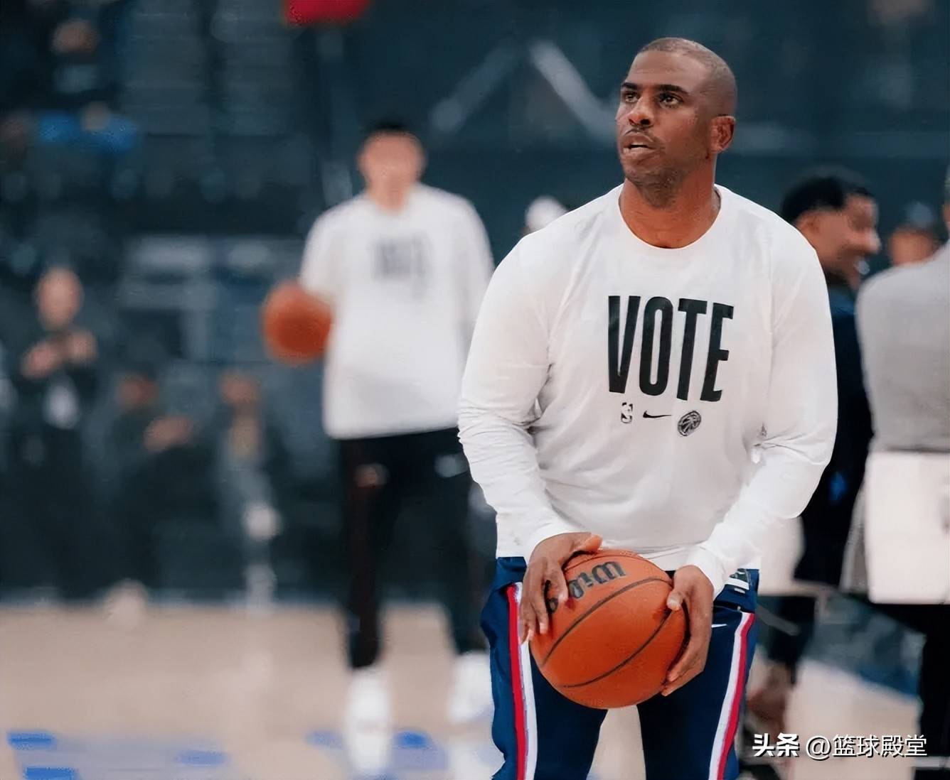 洛杉矶快船训练开放日，关键时刻单刀错失引欢呼，中超在即，细节决定成败(撞击日本巡逻艇的英雄渔船回来了)