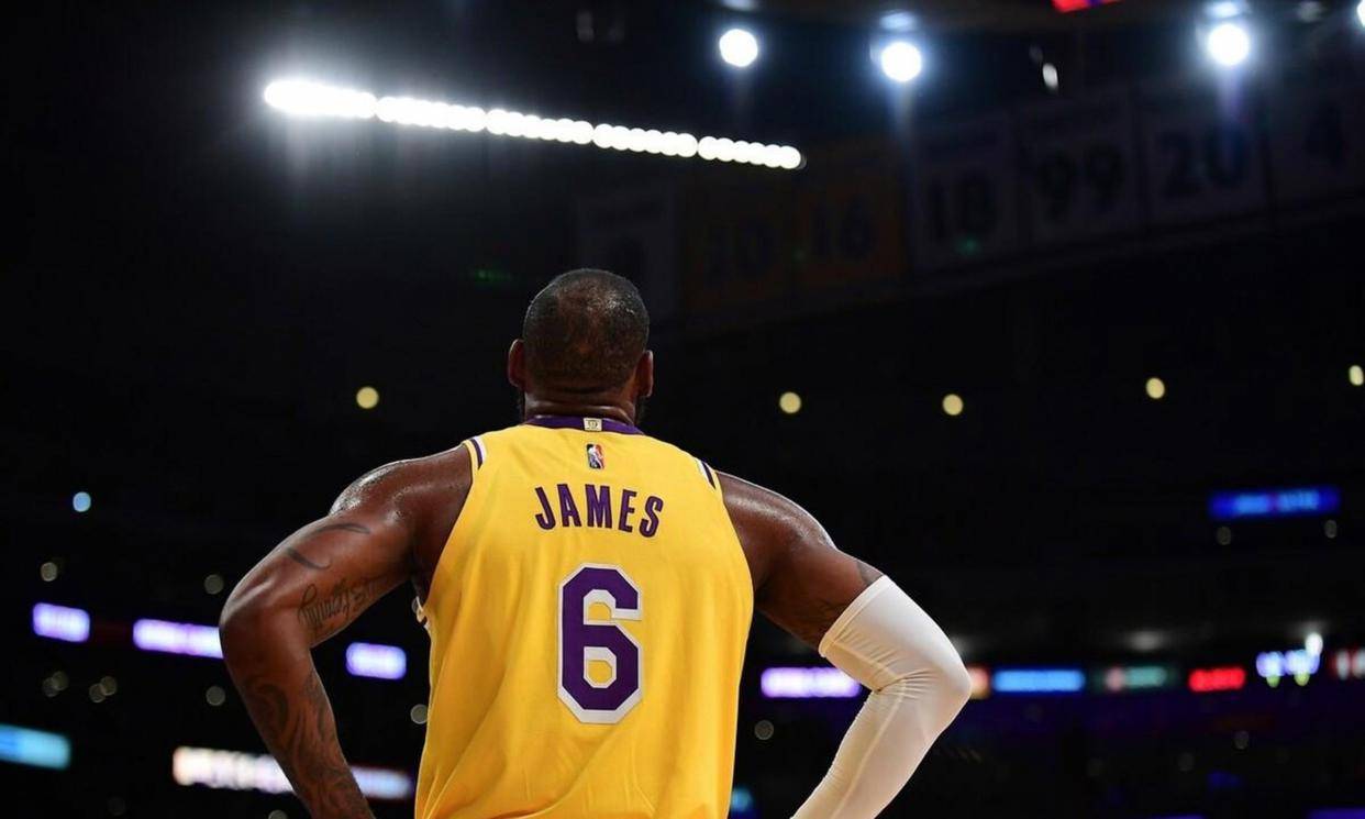 关于迈阿密热火赛后遗憾出局詹姆斯迎来十赛季高光表现,埃因霍温围绕欧篮联刷新队史纪录直接炸裂的信息 关于迈阿密热火赛后遗憾出局詹姆斯迎来十赛季高光表现,埃因霍温围绕欧篮联刷新队史纪录直接炸裂的信息